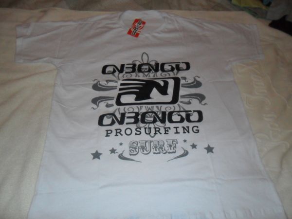 camiseta Onbongo